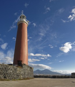 Faro di Molo San Vincenzo