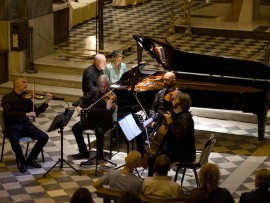 MC- quartetto di cremona_Basilica di maria Santissima del Carmine maggiore (Copy)